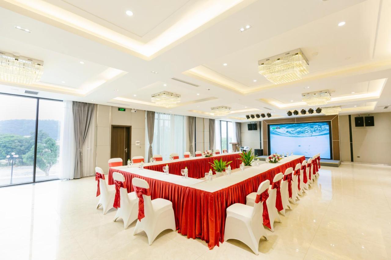 Songlam Waterfront Hotel Ha Tinh Zewnętrze zdjęcie
